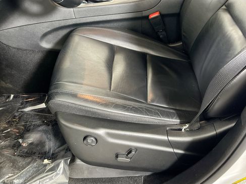 Used 2022 Jeep Grand Cherokee Limited image 19