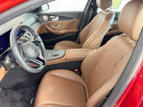 Used 2023 Mercedes-Benz E 350 Sedan image 5