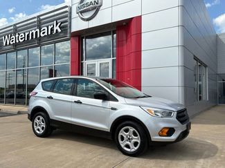 Used 2017 Ford Escape S image 1