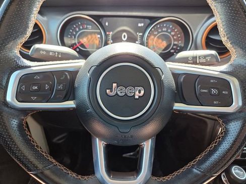 Used 2020 Jeep Gladiator Mojave AWD/4WD image 36