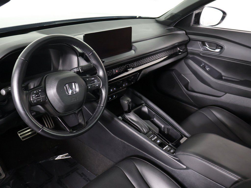 Used 2024 Honda Accord Sport image 27