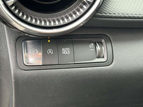 Used 2026 Chevrolet Equinox LT FWD image 18