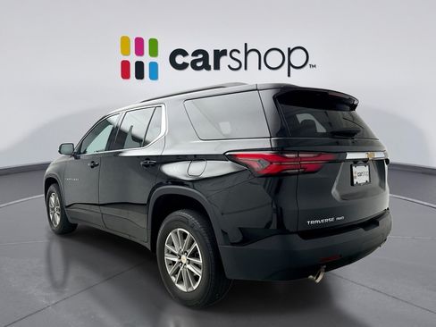 Used 2023 Chevrolet Traverse LT AWD/4WD image 3
