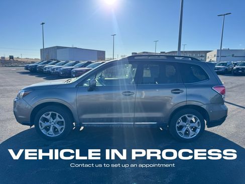 Used 2017 Subaru Forester 2.5i Touring image 6
