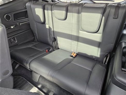 Used 2022 Subaru Ascent Touring image 13