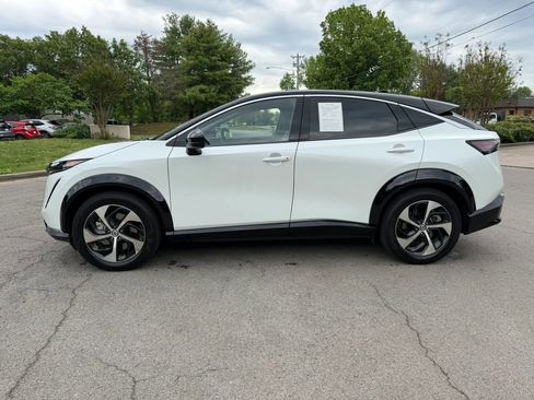 Used 2025 Nissan Ariya FWD image 7