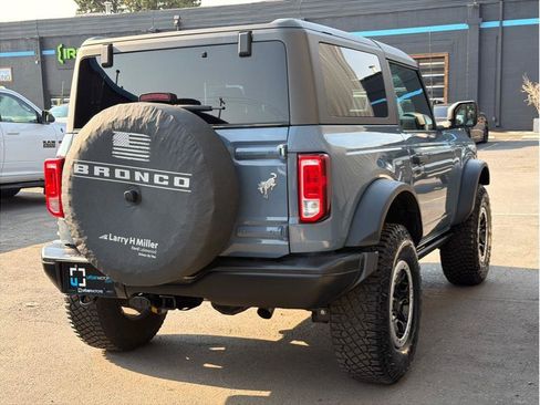 Used 2024 Ford Bronco Black Diamond w/ Sasquatch Package AWD/4WD image 3