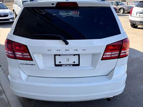 Used 2017 Dodge Journey SE w/ Flexible Seating Group image 5