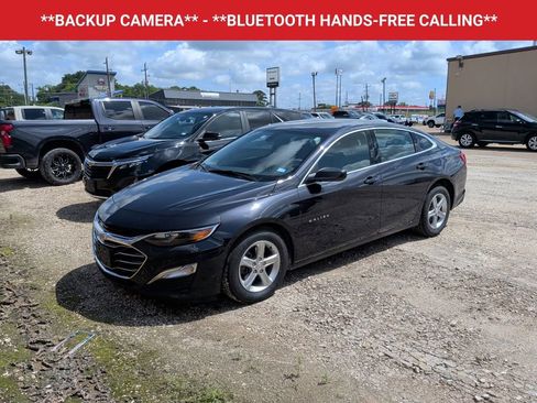 Used 2022 Chevrolet Malibu LS FWD image 3