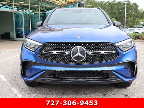 Certified 2025 Mercedes-Benz GLC 300 4MATIC w/ AMG Line image 11