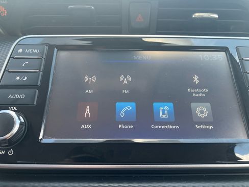 Used 2024 Nissan Kicks S FWD image 20