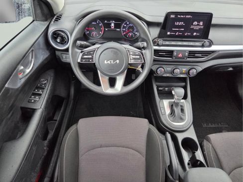 Used 2023 Kia Forte LXS FWD image 12