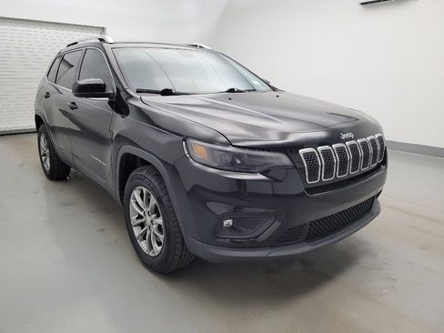 Used 2020 Jeep Cherokee Latitude Plus w/ Cold Weather Group AWD/4WD image 13