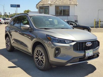New 2025 Ford Escape SE