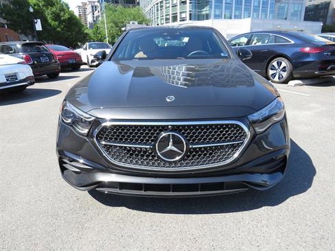 Used 2026 Mercedes-Benz E 350 4MATIC Sedan image 6