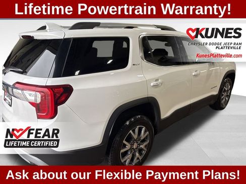 Used 2023 GMC Acadia SLT image 10