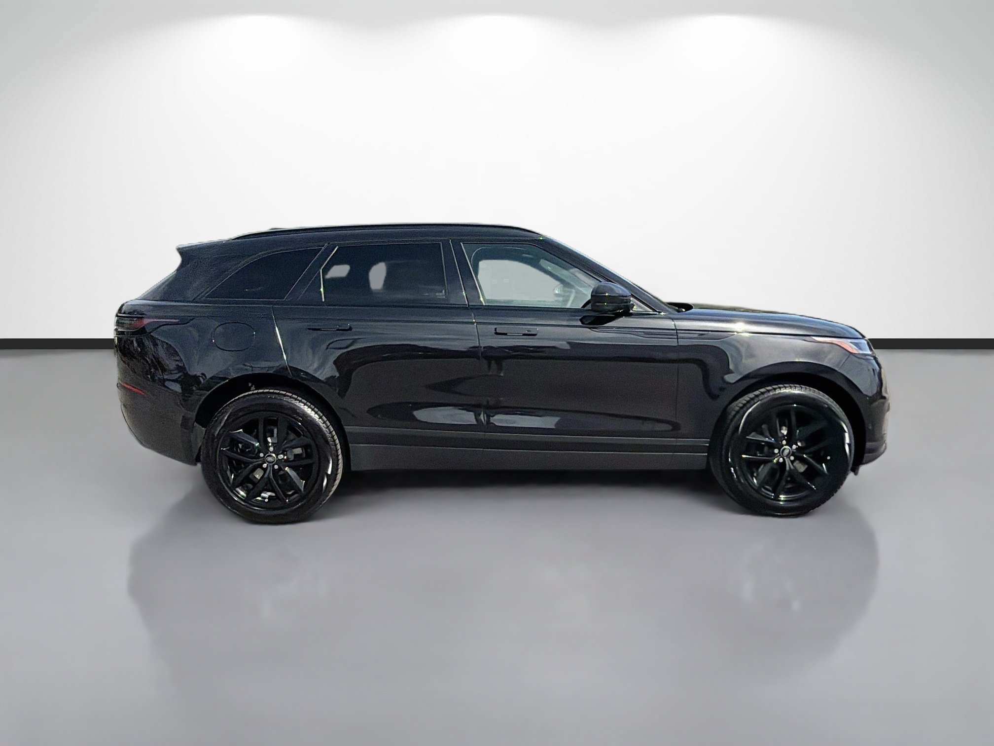 New 2026 Land Rover Range Rover Velar S AWD/4WD image 6