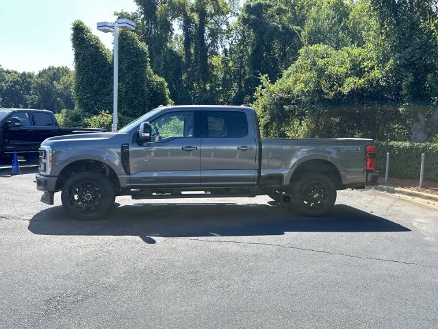 New 2026 Ford F250 Lariat w/ Black Appearance Package AWD/4WD image 6