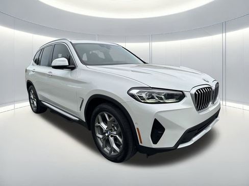 Used 2023 BMW X3 xDrive30i w/ Premium Package AWD/4WD image 7