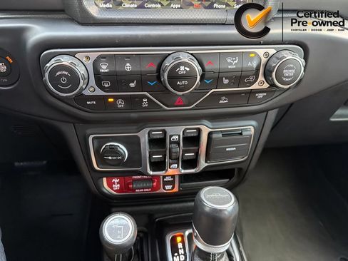 Certified 2023 Jeep Gladiator Rubicon w/ Cold Weather Group AWD/4WD image 82