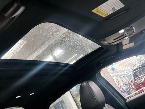 Used 2023 MAZDA CX-5 Signature image 21