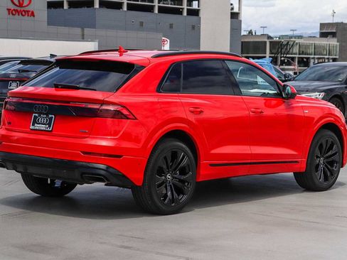 New 2025 Audi Q8 Premium Plus AWD/4WD image 4