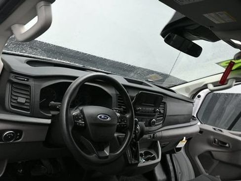 Used 2025 Ford Transit 250 Low Roof w/ Exterior Upgrade Package RWD image 22