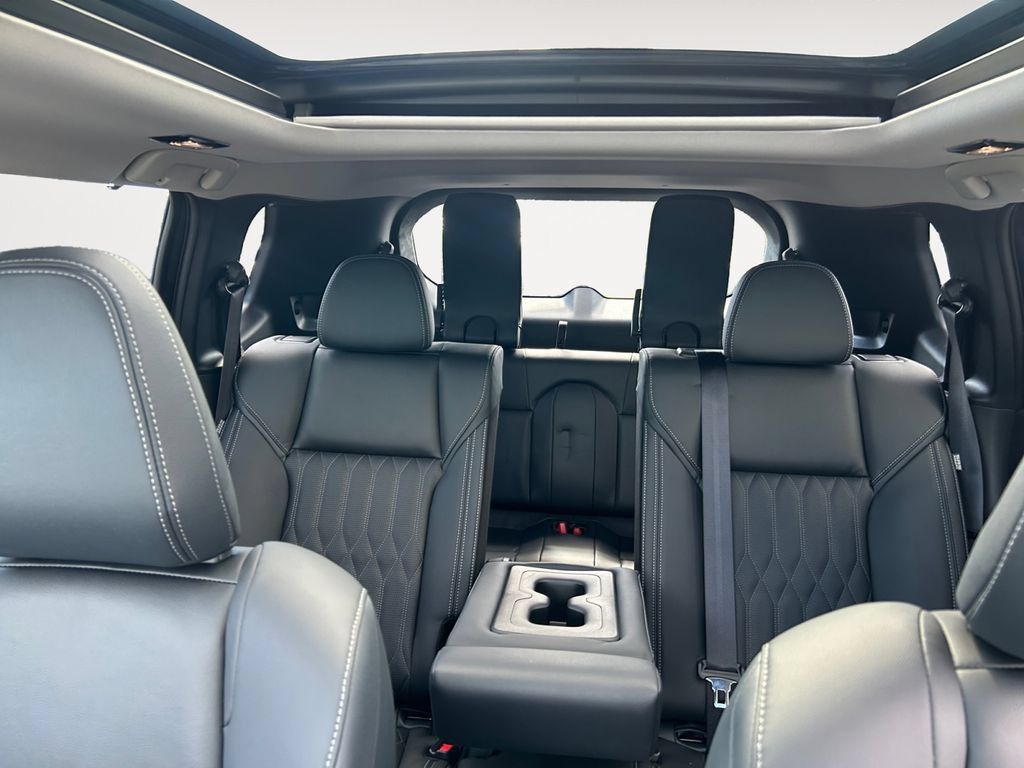 New 2026 Mitsubishi Outlander SEL FWD image 13
