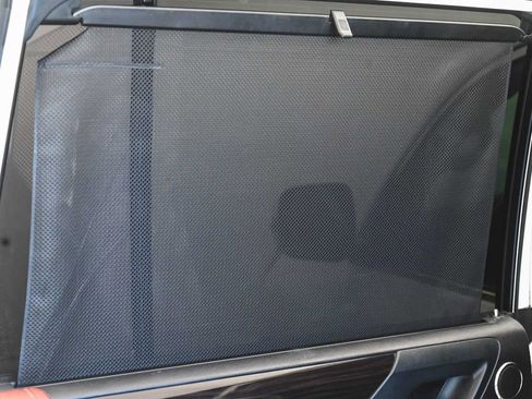 Used 2017 Lexus LX 570 4WD image 11