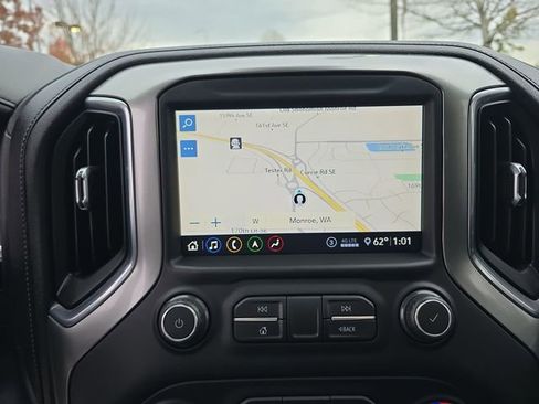 Certified 2020 Chevrolet Silverado 3500 LTZ w/ LTZ Premium Package image 15