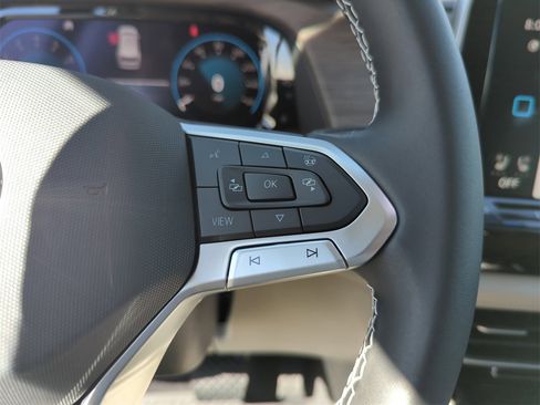 New 2026 Volkswagen Atlas SEL image 38