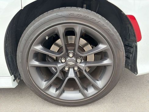 Used 2022 Dodge Charger Scat Pack w/ Navigation & Travel Group image 9