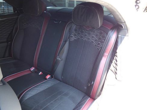 Used 2024 Bentley Flying Spur W12 AWD/4WD image 16