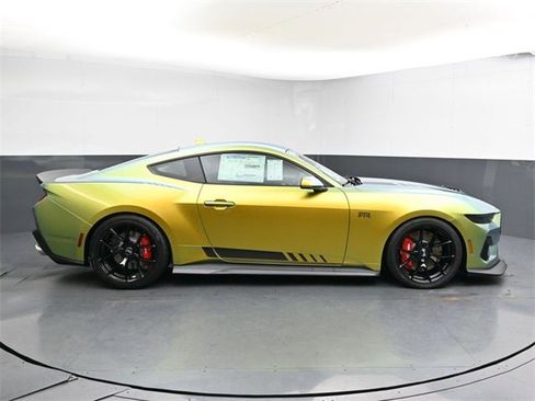 New 2025 Ford Mustang GT Premium w/ GT Performance Package image 15