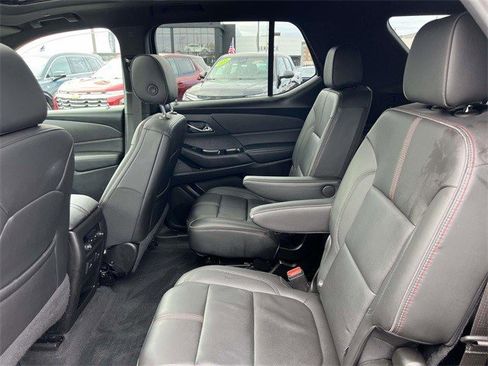 Certified 2023 Chevrolet Traverse RS image 9