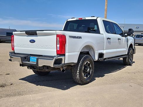 Used 2025 Ford F350 XLT w/ Tremor Off-Road Package image 3