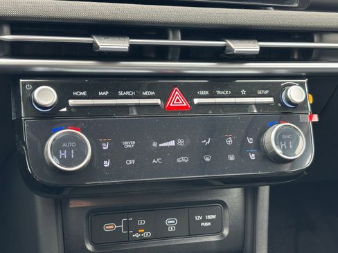 New 2026 Hyundai Tucson Limited AWD/4WD image 22