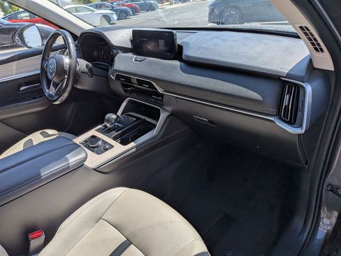 Used 2024 MAZDA CX-90 Plug-In Hybrid w/ Preferred AWD/4WD image 37
