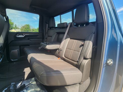 Used 2024 Chevrolet Silverado 3500 High Country w/ High Country Premium Package AWD/4WD image 22