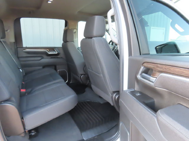 Used 2025 Chevrolet Silverado 2500 LT w/ Safety Package AWD/4WD image 28
