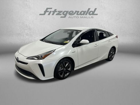 Used 2020 Toyota Prius Limited image 1