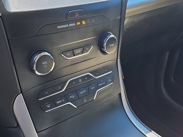 Used 2019 Ford Edge SEL AWD/4WD image 20