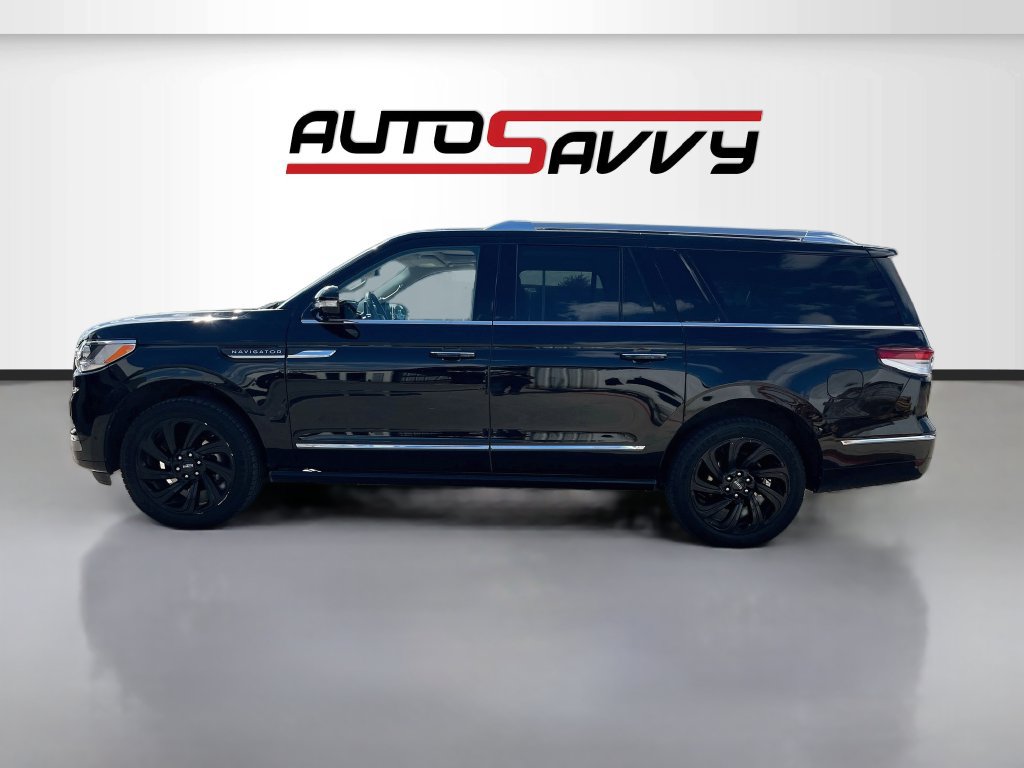 Used 2022 Lincoln Navigator L Reserve AWD/4WD image 4