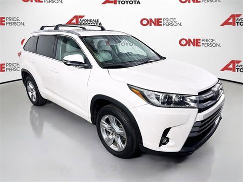 Used 2019 Toyota Highlander Limited image 1
