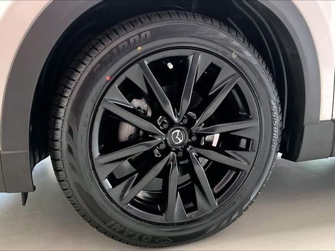 Used 2022 MAZDA CX-9 Touring Plus image 8