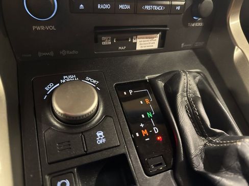 Used 2017 Lexus NX 200t 200t image 34