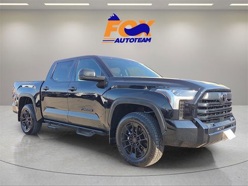 Used 2025 Toyota Tundra SR5 image 1