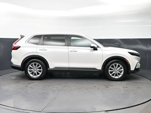 Certified 2026 Honda CR-V EX image 4