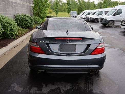Used 2015 Mercedes-Benz SLK 250 image 7