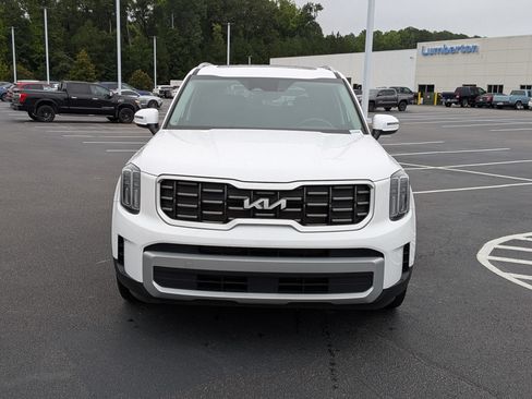 Used 2025 Kia Telluride S FWD image 8